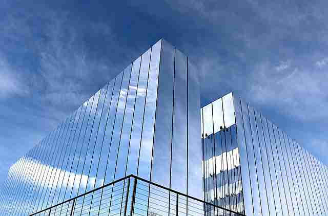 独家揭秘：最新大赛内容中的夺冠热门全景呈现与深度解读